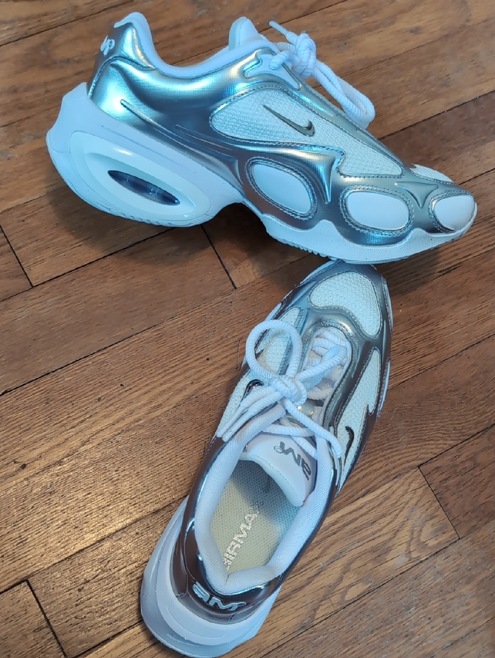 NIKE AIR MAX MUSE WOMEN SNEAKERS SIZE 7